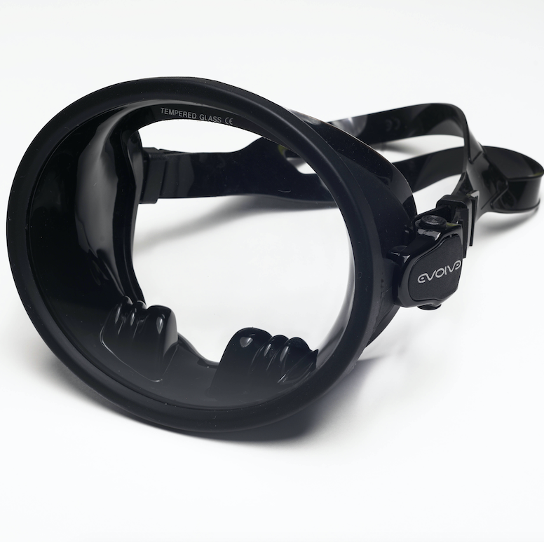 Evolve Oval Nano Mask